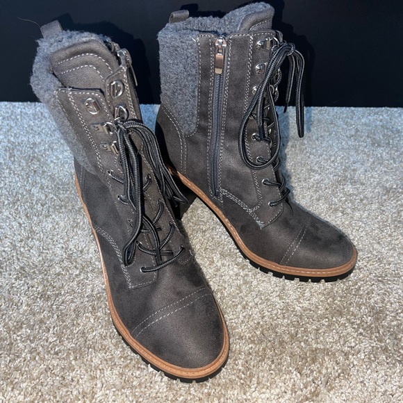 Nine West Women's Phaedra Natural Suede Boot Size 8.5 - Picture 5 of 6